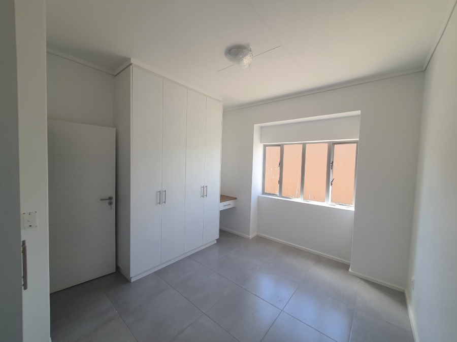To Let 3 Bedroom Property for Rent in Pacaltsdorp Western Cape